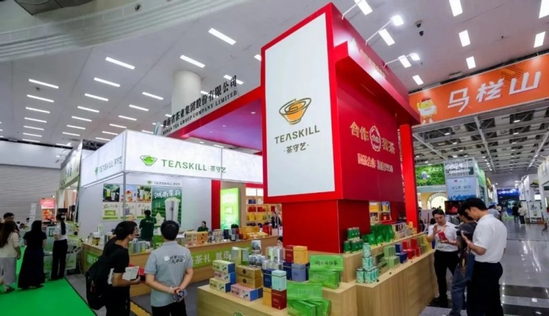 茶博会上“新”意浓：年轻人与茶的“双向奔赴”